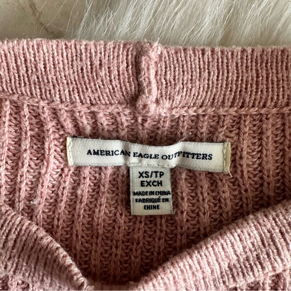 AE Faux Choker Sweater - Picture 4 of 6